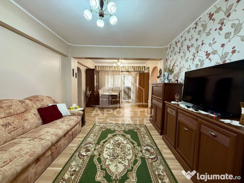 Apartament 3 camere si birou, 2 bai, 90mp, etaj 1, zona D... 