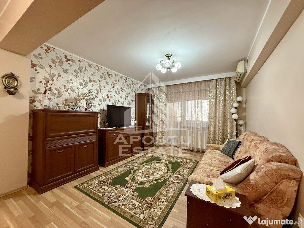 Apartament 3 camere si birou, 2 bai, 90mp, etaj 1, zona D... 