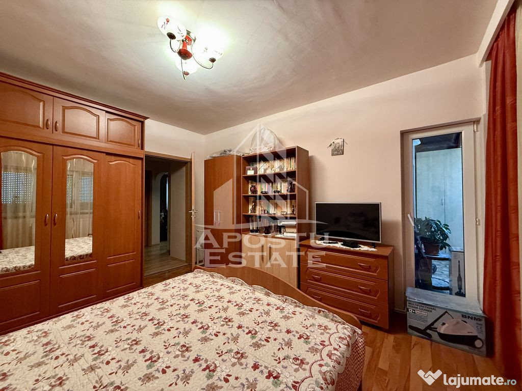 Apartament 3 camere si birou, 2 bai, 90mp, etaj 1, zona D... 