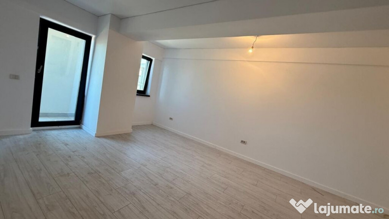 APARTAMENT CU MUTARE IMEDIATA, A 3-A STATIE DE PODU ROS 