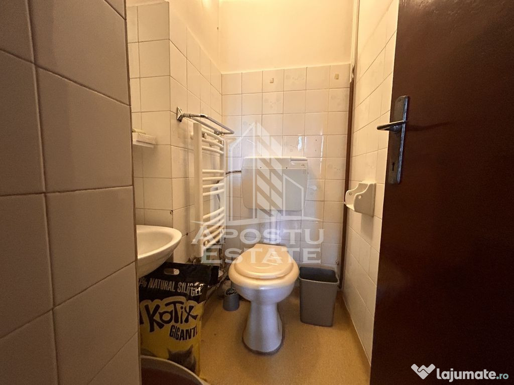 4 camere decomndat Piața Unirii | Terasă, parcare în c...