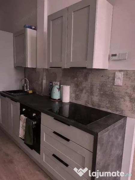 Garsoniera in zona Izvor