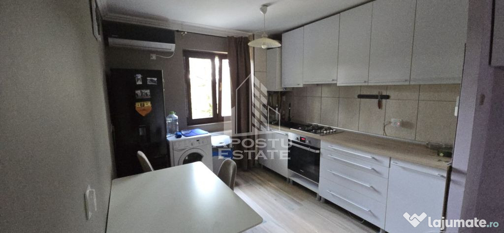 Apartament cu 3 camere in zona Circumvalatiunii cu centra... 