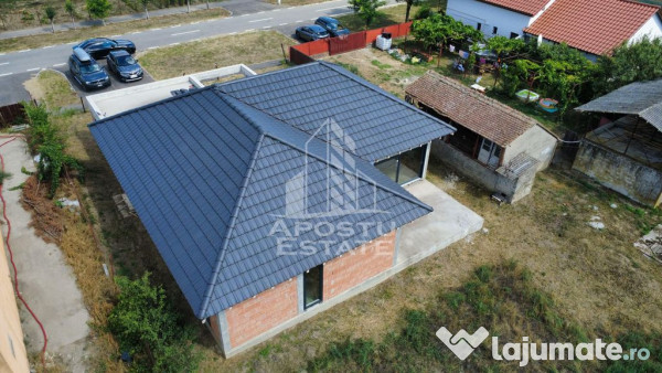 Casa individuala cu 4 camere si teren de 670 mp, Parta, c...