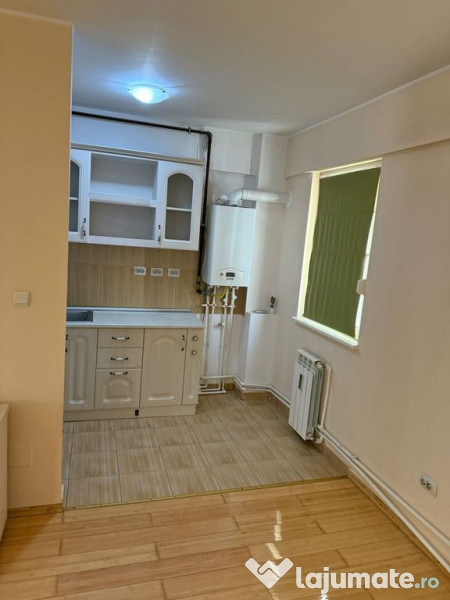 Studio Tomis Nord de vanzare