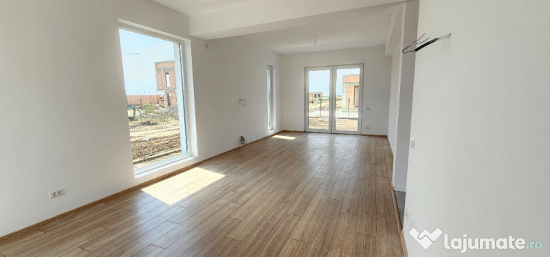 Casa parter 3 camere + Terenul potrivit tie - Berceni Ilfov