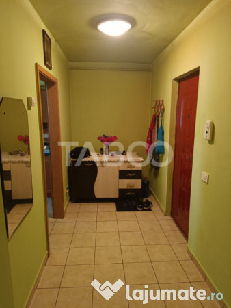 Garsoniera cat un apartament! 51 mp utili balcon 6 mp etaj 3 