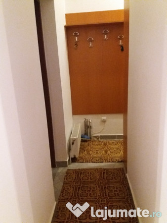 La 9 minute de Universitate, inchiriez garsoniera dubla 