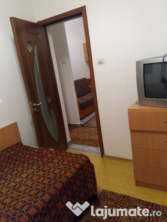 La 9 minute de Universitate, inchiriez garsoniera dubla 