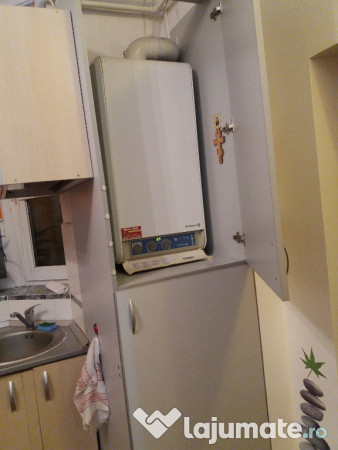 La 9 minute de Universitate, inchiriez garsoniera dubla 