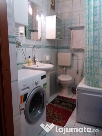 La 9 minute de Universitate, inchiriez garsoniera dubla 