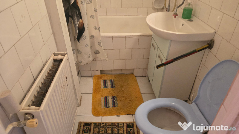 Vand apartament cu 2 camere in Deva, zona Dacia, etaj 2, mobilat, 