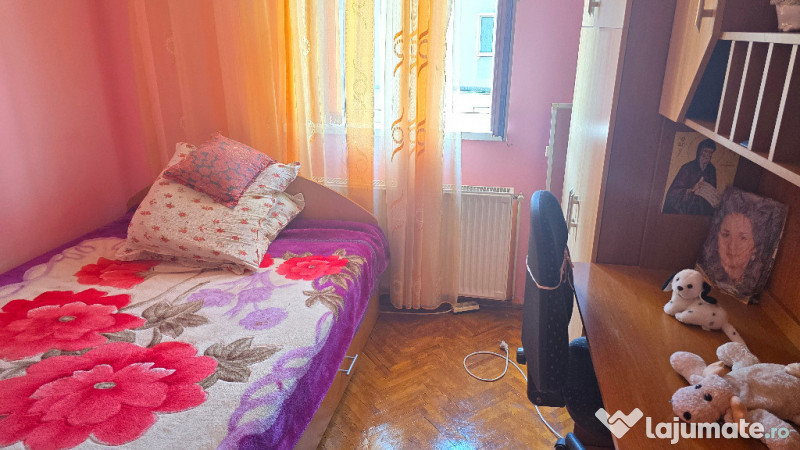 Vand apartament cu 2 camere in Deva, zona Dacia, etaj 2, mobilat, 