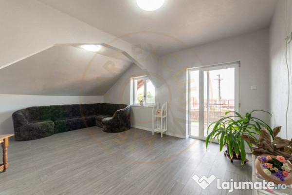 Casa cu teren generos si gradina spectaculoasa – Comuna Cu