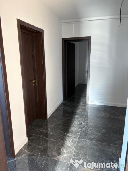 Apartament spatios 2 camere Dezvoltator 