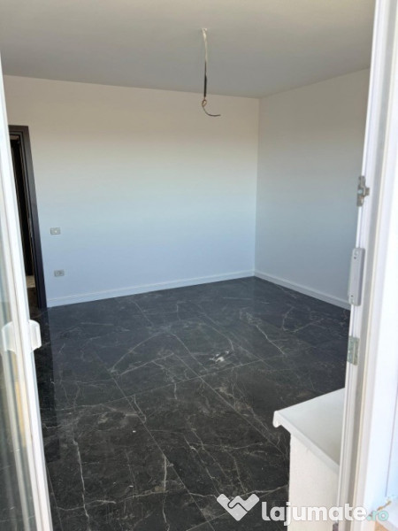 Apartament spatios 2 camere Dezvoltator 
