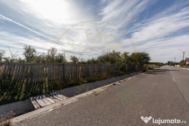 Teren 2.847 mp in comuna Cuca, AG 