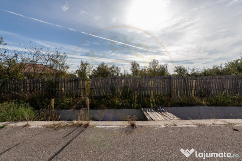 Teren 2.847 mp in comuna Cuca, AG 