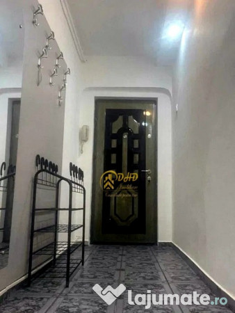 Apartament cu 3 camere in zona Podu Ros 