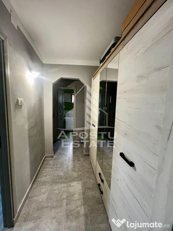 Apartament 3 camere,centrala proprie, recent renovat,zona... 