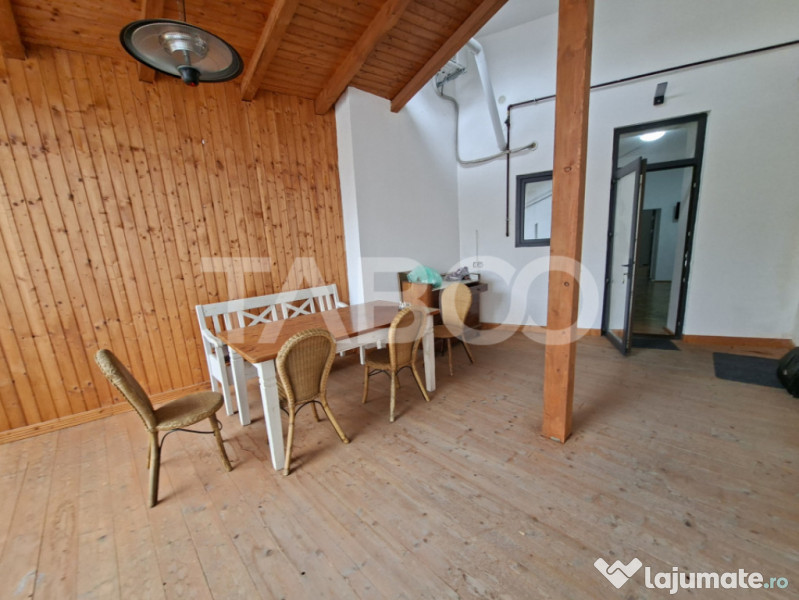 Apartament de inchiriat 3 camere in centrul vechi al orasulu 