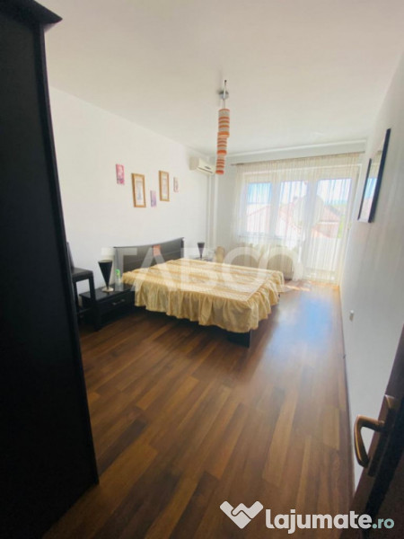 Apartament decomandat 3 camere 75 mp garaj boxa Parcul Sub A