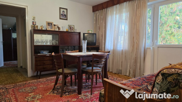 Apartament 3 camere in Deva, zona Zamfirescu, et 3 