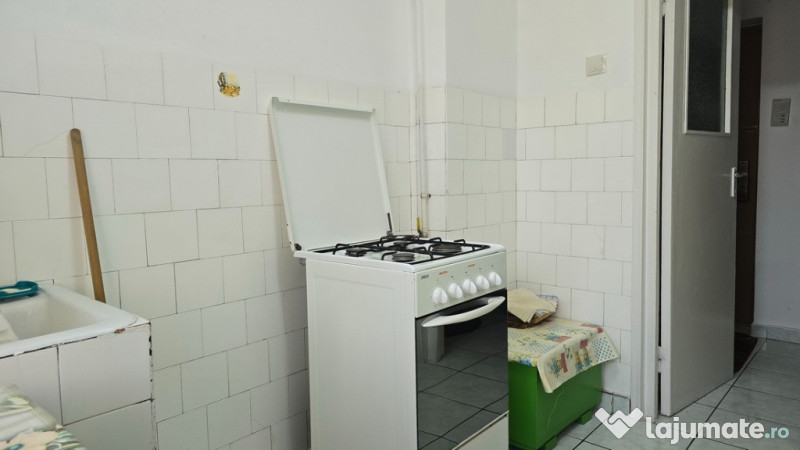 Apartament 3 camere in Deva, zona Zamfirescu, et 3 