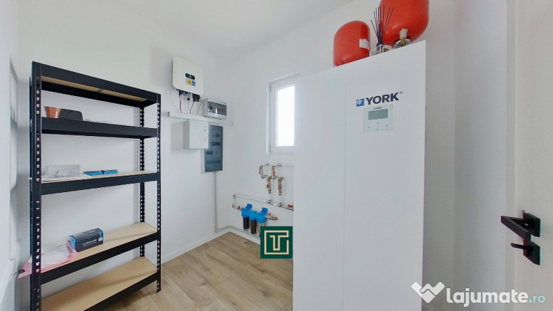 Duplex nou cu 4 camere eficient energetic in stil minimalist in Gai 