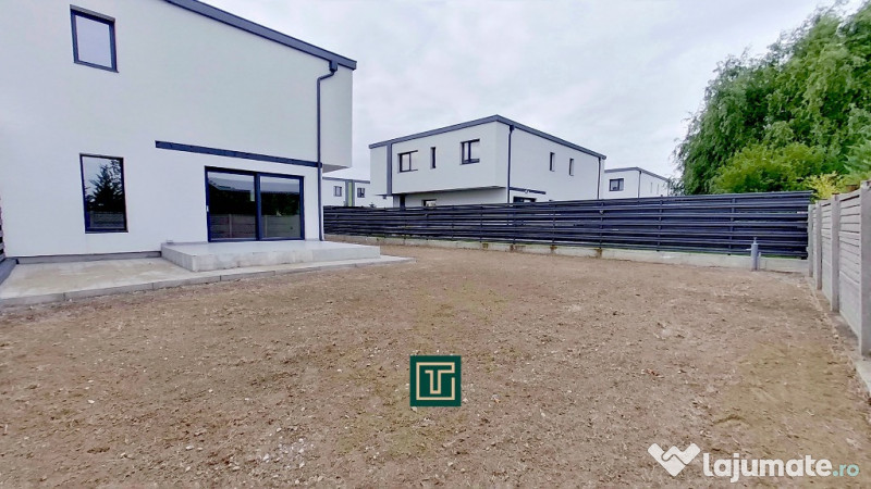 Duplex nou cu 4 camere eficient energetic in stil minimalist in Gai 