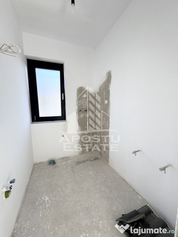 Duplex cu 4 camere, zid dublu, dormitor cu baie si dressi... 