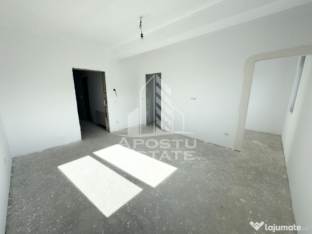 Duplex cu 4 camere, zid dublu, dormitor cu baie si dressi... 