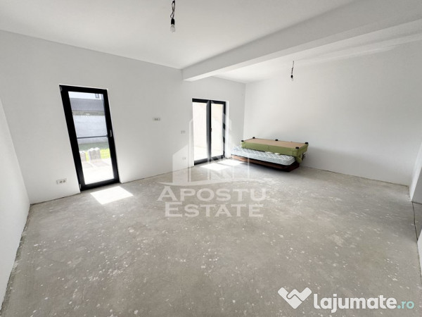 Duplex cu 4 camere, zid dublu, dormitor cu baie si dressi... 