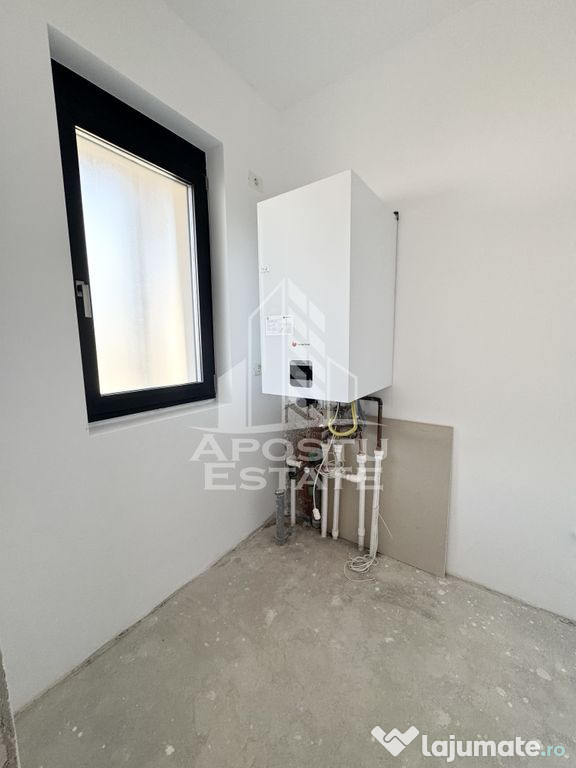 Duplex cu 4 camere, zid dublu, dormitor cu baie si dressi... 