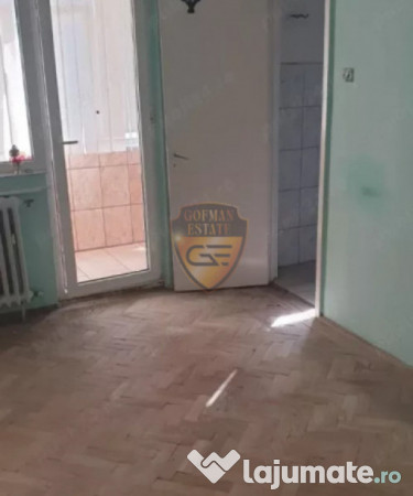 Apt 2 camere Scoala 8, INEL II, fara imbunatatiri, balcon, 3