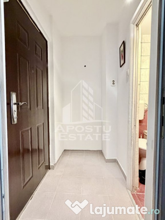 Garsoniera cu bucatarie inchisa gaz Calea Aradului 