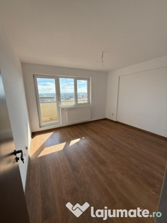 Apartament cu 3 camere si mansarda,bragadiru