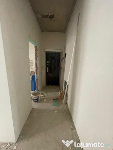 Apartament 2 camere si curte proprie cadastrata, finisaje la alegere 