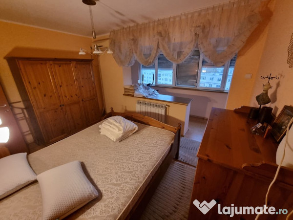 Apartament decomandat 3 camere zona Tomis Nord