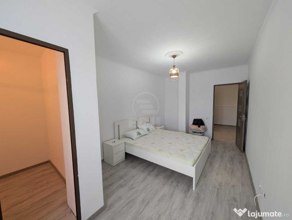 Apartament cu 3 camere,mobilat si utilat,zona Terra
