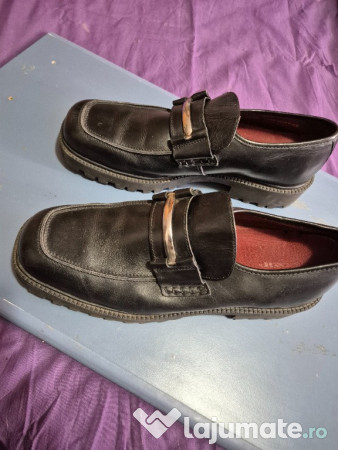 Pantofi barbatesti, piele naturala, 46, supercalitate, purtati o data 