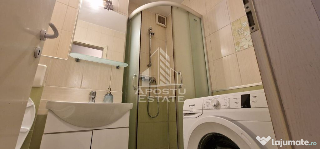 Apartament cu 3 camere , centrala proprie , Calea Sagului