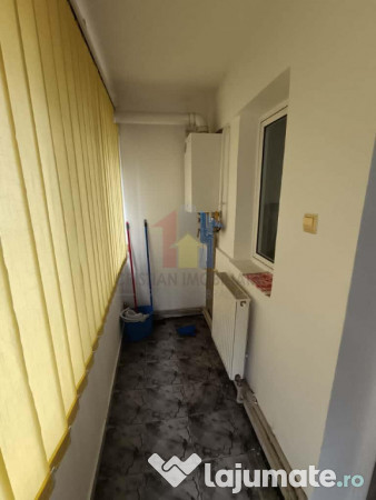 3 camere, parter cu balcon 14 m, Semimobilat, Garii