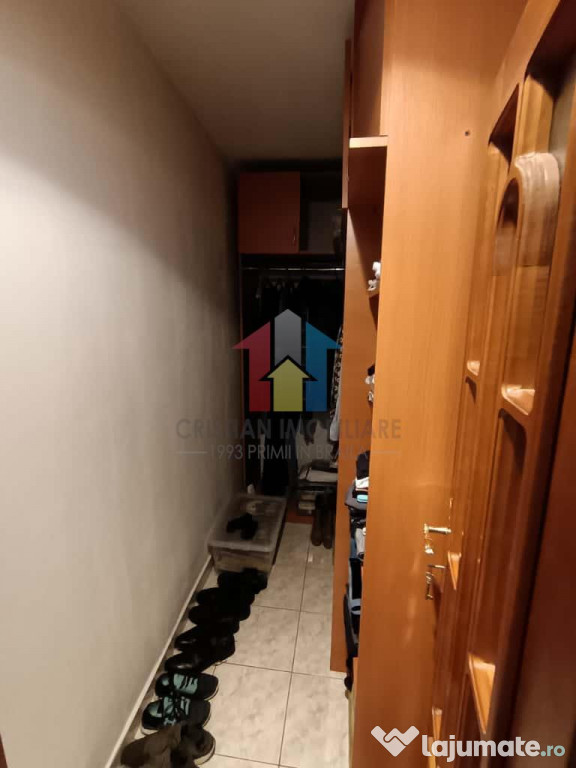 3 camere, parter cu balcon 14 m, Semimobilat, Garii