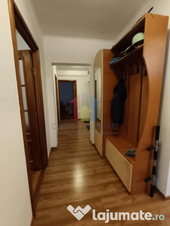 3 camere, parter cu balcon 14 m, Semimobilat, Garii