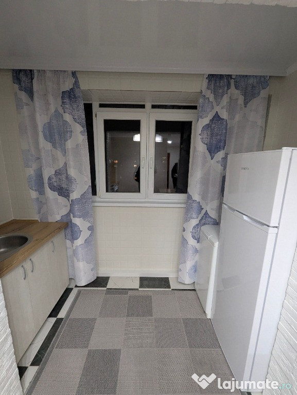 Garsoniera de inchiriat in zona Berceni