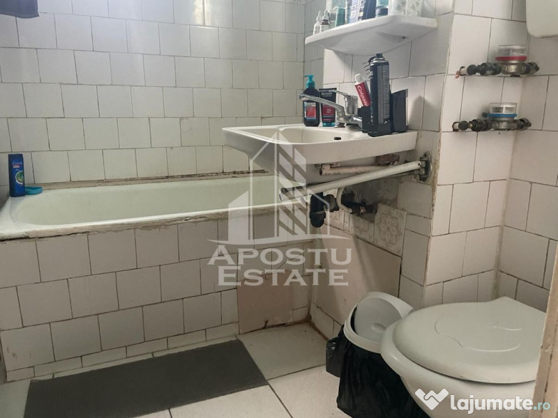 APOSTU ESTATE - Apartament 4 Camere Central - Zona Podgoria 