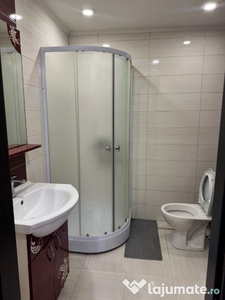 Garsoniera de inchiriat in zona Piata Resita 