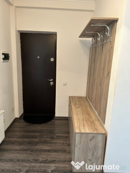 Garsoniera de inchiriat zona Victoriei 