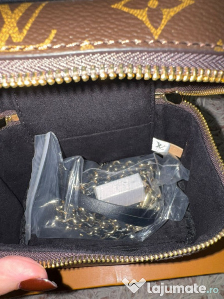 Geantă Louis Vuitton Vanitty 